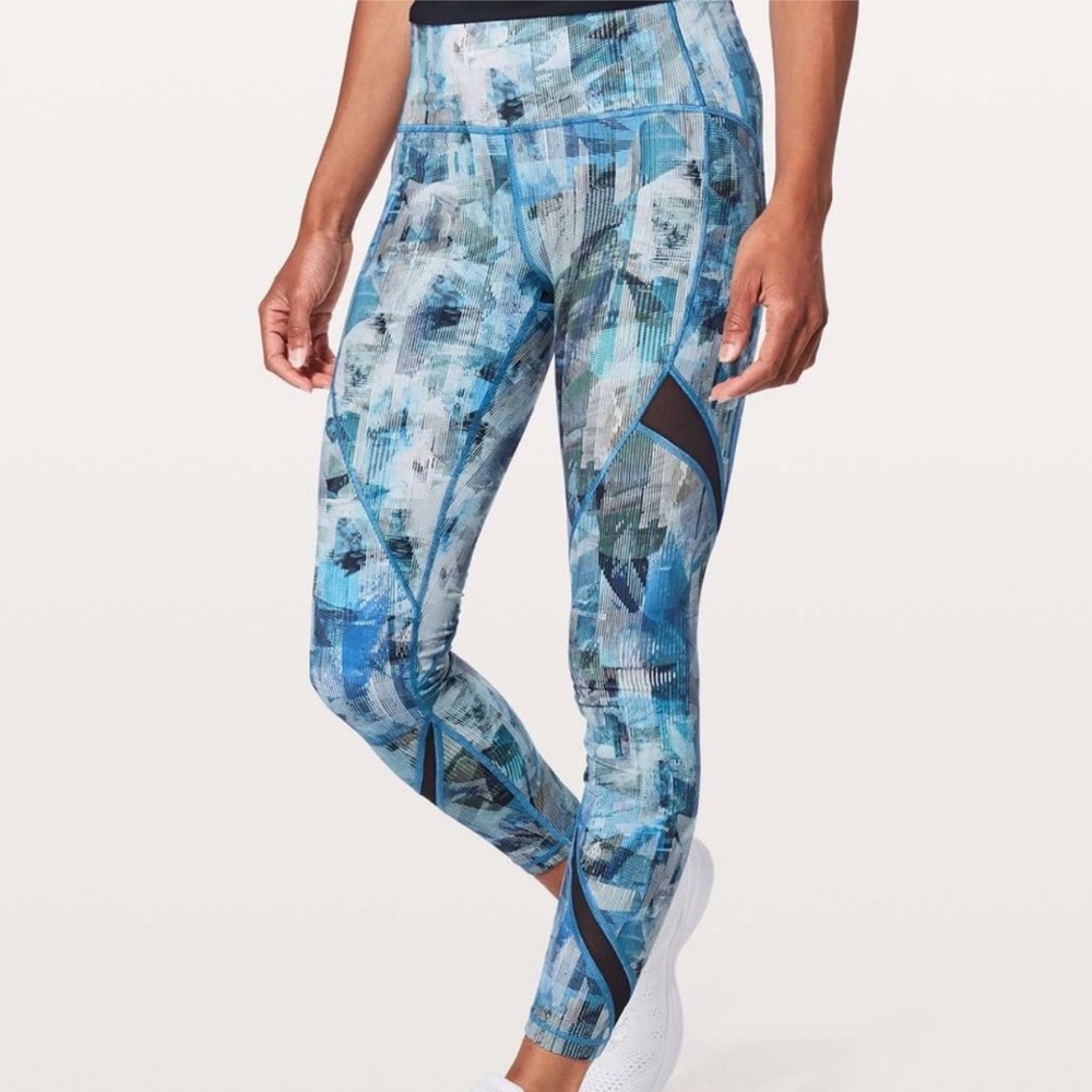 Lululemon On Pace Tight With Mesh - image 1